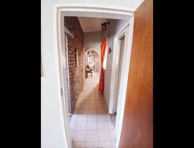 3 BEDROOM HOUSE FOR SALE IN CASSELDALE